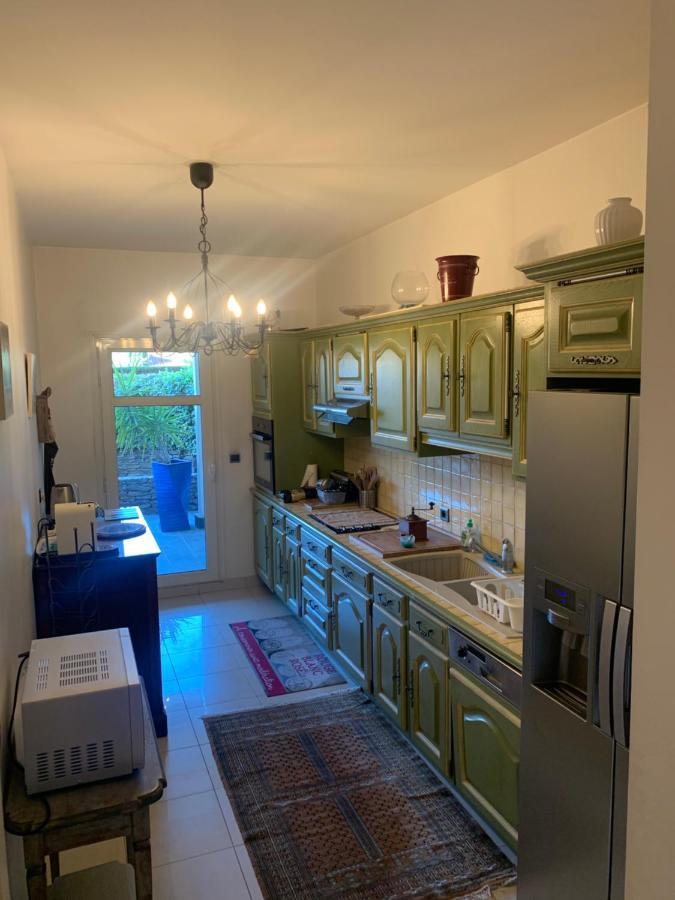 Le Palais Venitien Appartement Saint-Cyr-sur-Mer Buitenkant foto