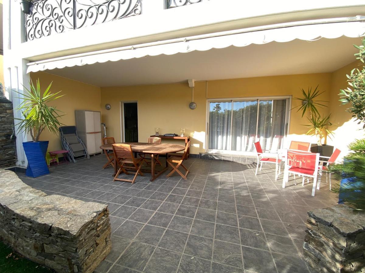 Le Palais Venitien Appartement Saint-Cyr-sur-Mer Buitenkant foto